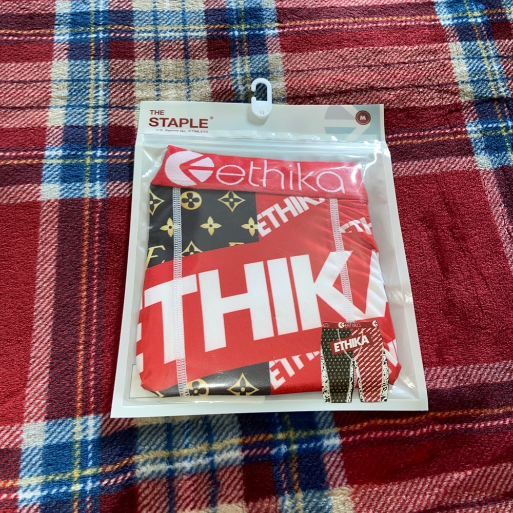 Ethika size M 10/10 condition never used